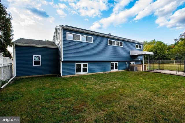 23 N SUNSET DR, Voorhees, NJ 08043