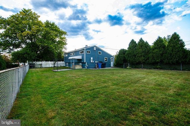 23 N SUNSET DR, Voorhees, NJ 08043