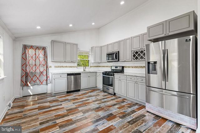 23 N SUNSET DR, Voorhees, NJ 08043