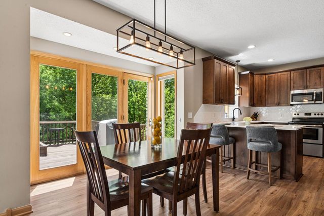 2478 Timber Court E, Maplewood, MN 55119