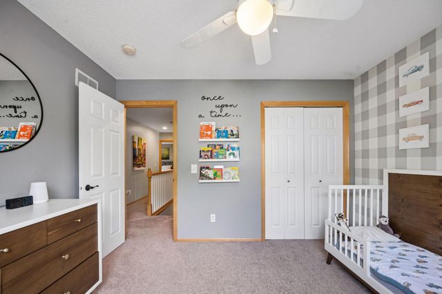 2478 Timber Court E, Maplewood, MN 55119