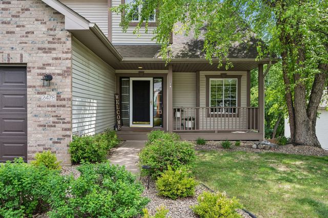 2478 Timber Court E, Maplewood, MN 55119