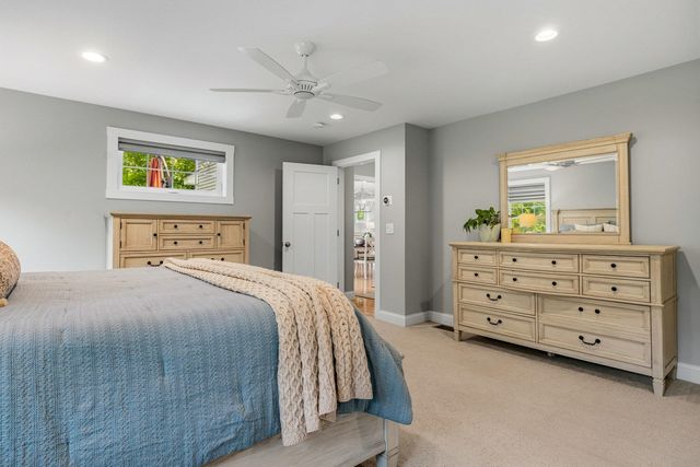 4 Betty Lane, Stratham, NH 03885