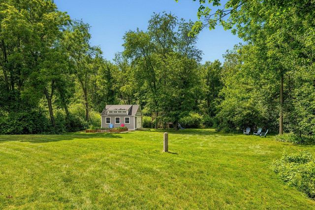 4 Betty Lane, Stratham, NH 03885