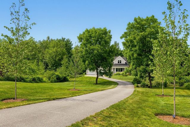 4 Betty Lane, Stratham, NH 03885
