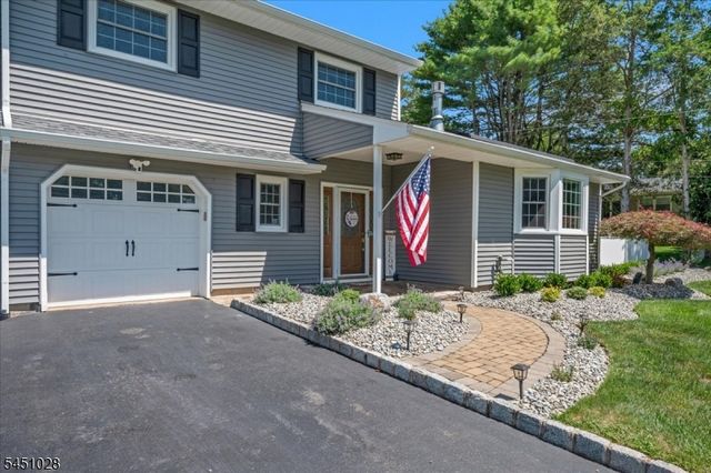 97 Ivy Ln, Bridgewater Twp., NJ 08807
