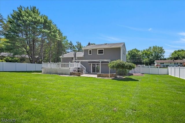97 Ivy Ln, Bridgewater Twp., NJ 08807