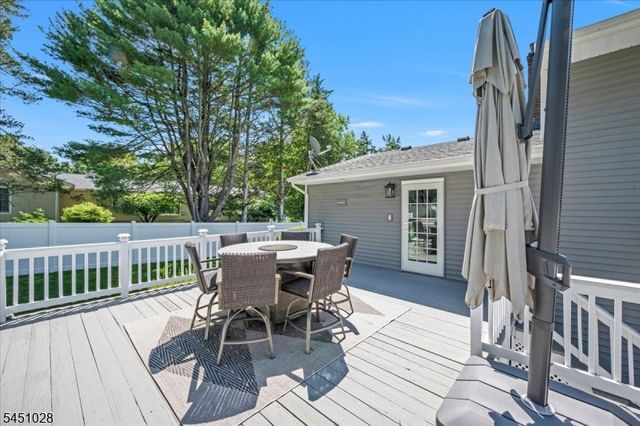 97 Ivy Ln, Bridgewater Twp., NJ 08807