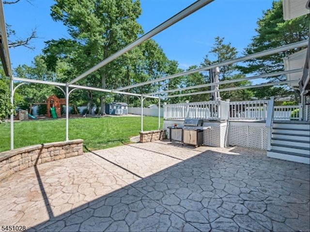 97 Ivy Ln, Bridgewater Twp., NJ 08807