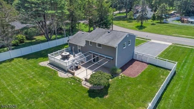 97 Ivy Ln, Bridgewater Twp., NJ 08807