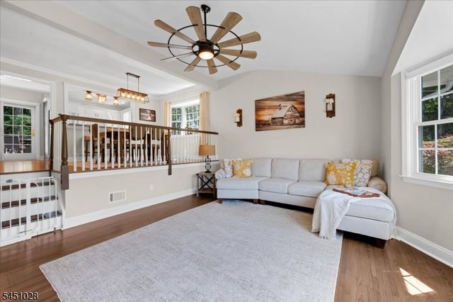 97 Ivy Ln, Bridgewater Twp., NJ 08807