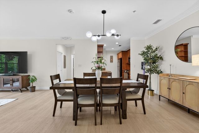248 Albion St 315, Wakefield, MA 01880
