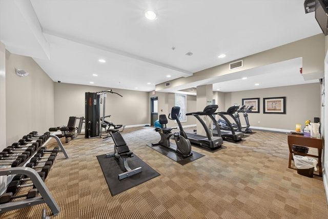 248 Albion St 315, Wakefield, MA 01880