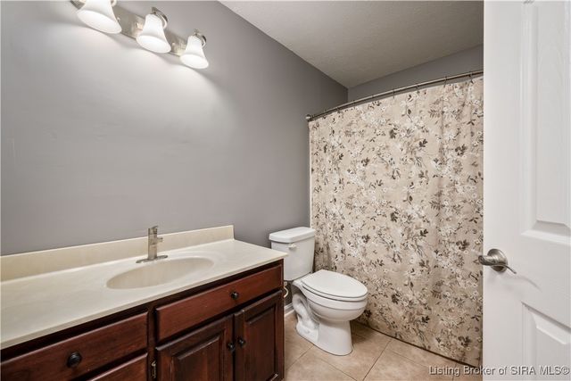 3415 Gander Drive, Jeffersonville, IN 47130