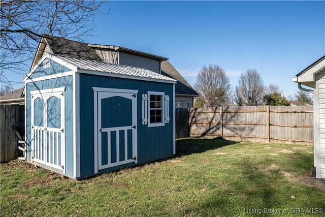 3415 Gander Drive, Jeffersonville, IN 47130