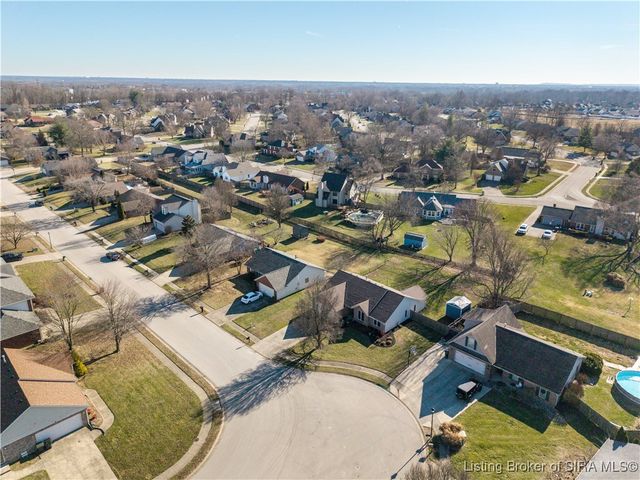 3415 Gander Drive, Jeffersonville, IN 47130