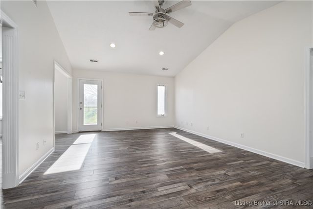 3415 Gander Drive, Jeffersonville, IN 47130