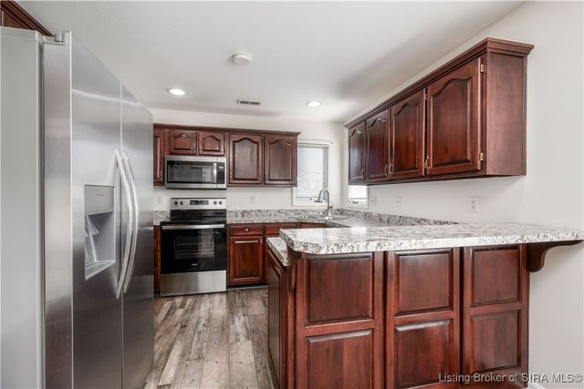 3415 Gander Drive, Jeffersonville, IN 47130