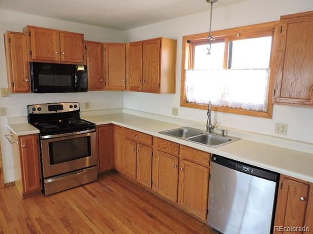 201 6th St, Fort Garland, CO 81133