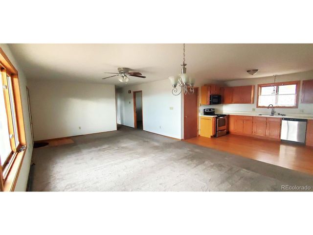 201 6th St, Fort Garland, CO 81133