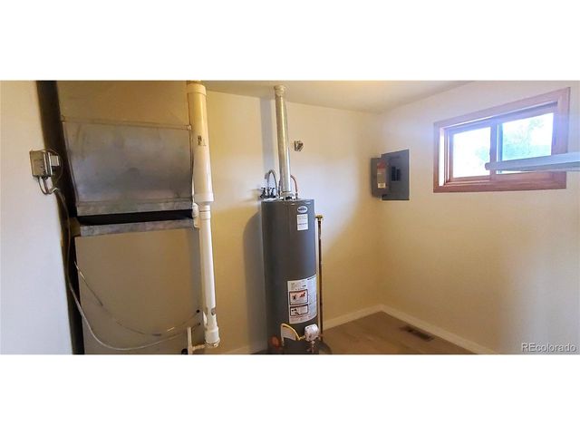 201 6th St, Fort Garland, CO 81133