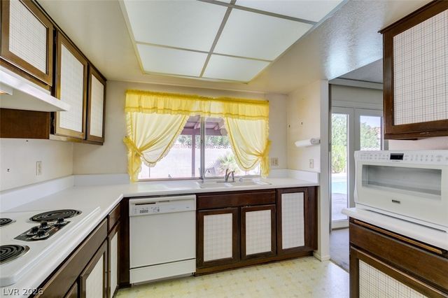 3706 Crestview Drive, Las Vegas, NV 89120