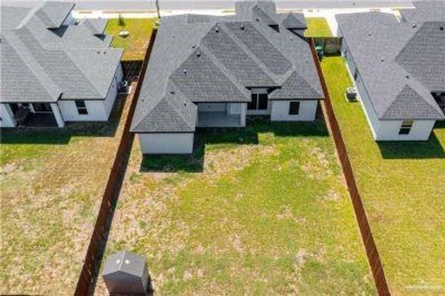 1505 E Encino Avenue, Pharr, TX 78577