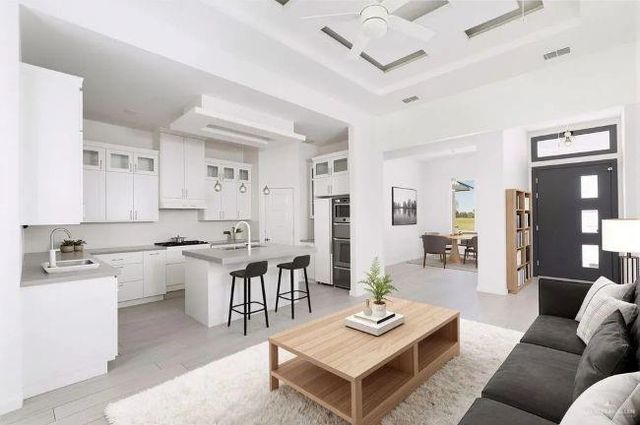 1505 E Encino Avenue, Pharr, TX 78577