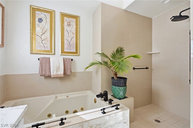 7889 Harbour Towne Avenue, Las Vegas, NV 89113