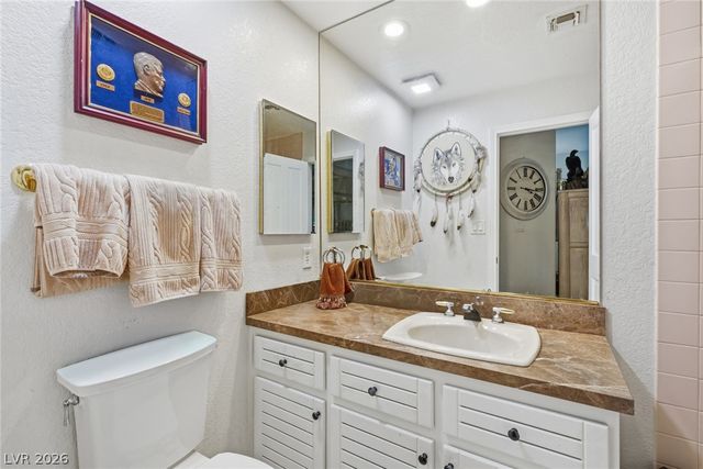 7889 Harbour Towne Avenue, Las Vegas, NV 89113