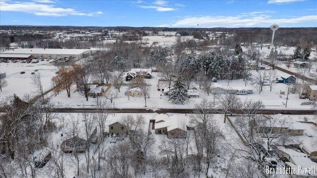 134 N 5th Street NE, Cedar Springs, MI 49319