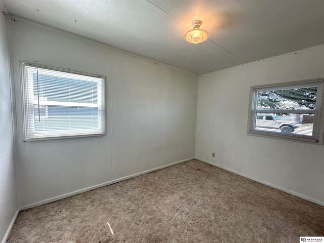 250 N Lincoln Avenue, Fremont, NE 68025