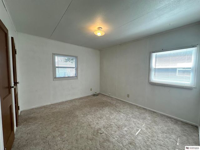 250 N Lincoln Avenue, Fremont, NE 68025