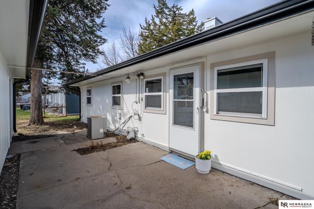 250 N Lincoln Avenue, Fremont, NE 68025