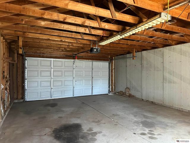 250 N Lincoln Avenue, Fremont, NE 68025