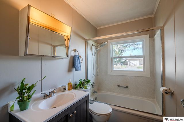 250 N Lincoln Avenue, Fremont, NE 68025