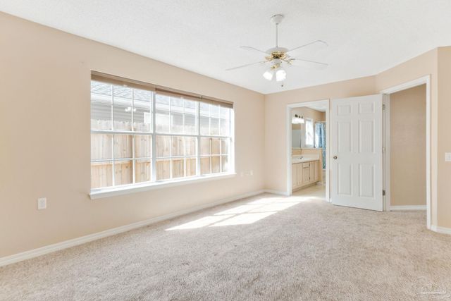 139 Wildflower Ln, Pensacola, FL 32514