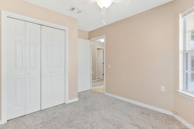 139 Wildflower Ln, Pensacola, FL 32514