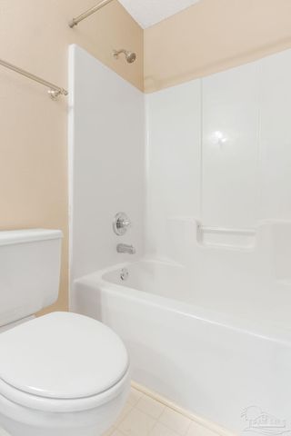 139 Wildflower Ln, Pensacola, FL 32514