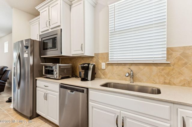 11191 LENORA Court, Jacksonville, FL 32256