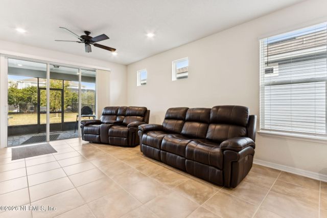 11191 LENORA Court, Jacksonville, FL 32256