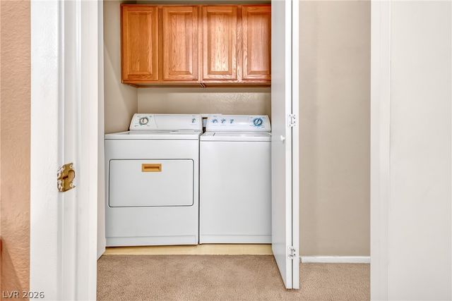 1459 Summer Glow Avenue, Henderson, NV 89012