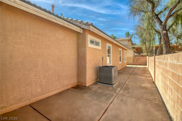 1459 Summer Glow Avenue, Henderson, NV 89012