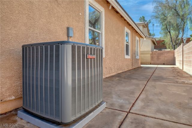 1459 Summer Glow Avenue, Henderson, NV 89012