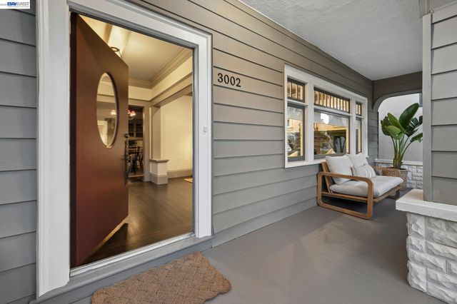 3002 San Jose Ave, Alameda, CA 94501
