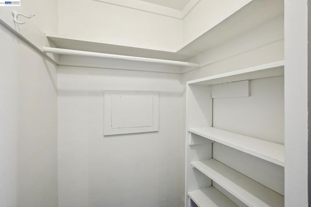 3002 San Jose Ave, Alameda, CA 94501