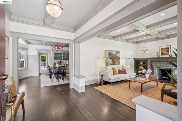 3002 San Jose Ave, Alameda, CA 94501