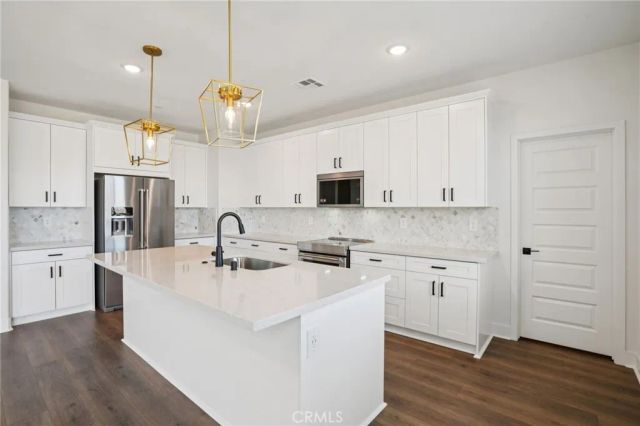 36156 Cameron Place, Palm Desert, CA 92211