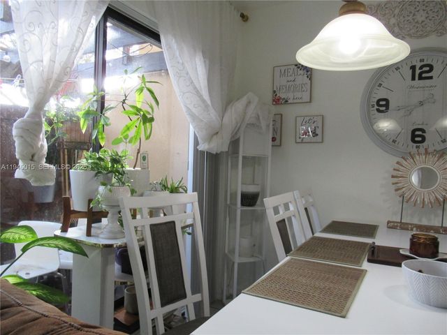 6601 SW 137th Ct 2B, Miami, FL 33183