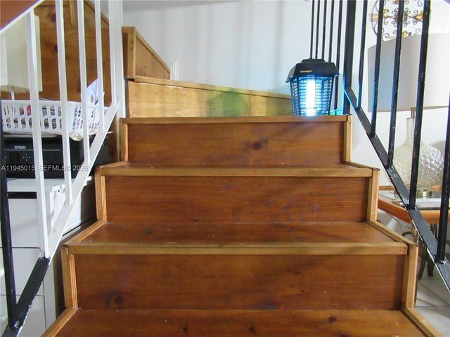 6601 SW 137th Ct 2B, Miami, FL 33183